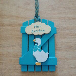 "Pat's" Kitchen Magnet/goose
